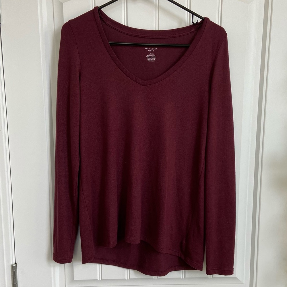 American Eagle Top - super soft